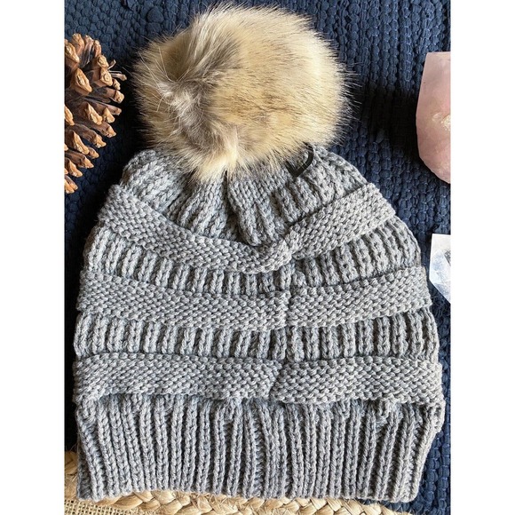New Adult Size CC Winter Gray Cable Knit Hat Cap Beanie w/ Faux Fur Pom Pom - Picture 6 of 6